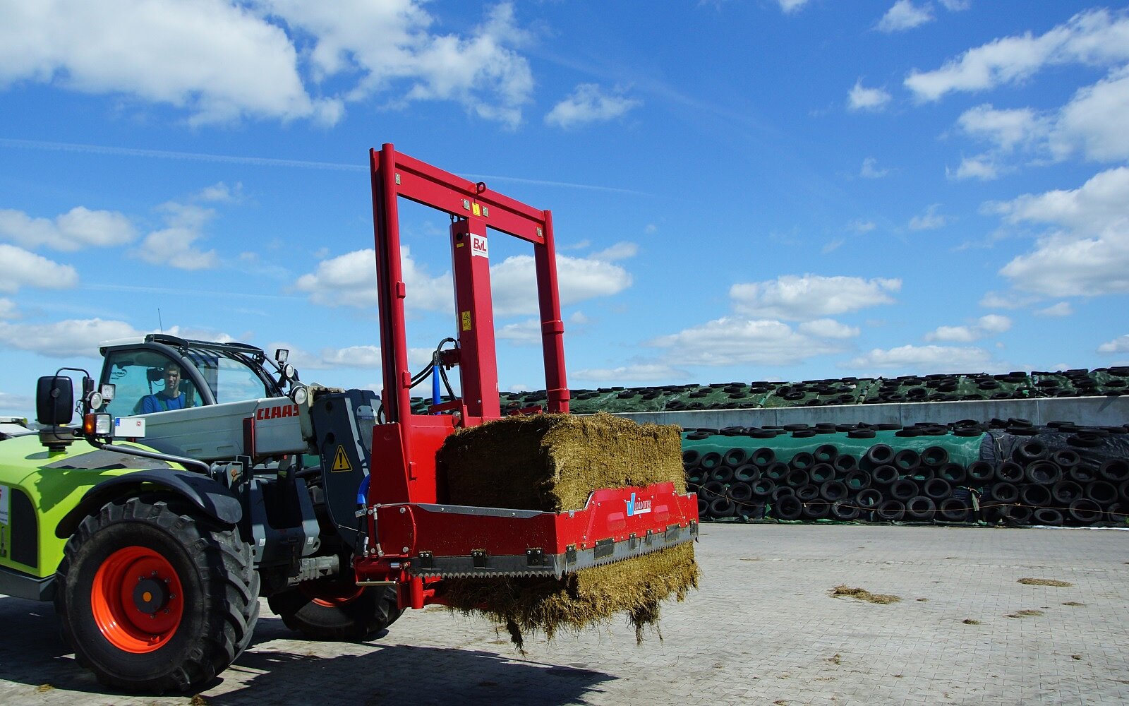 Siloblockschneider V-LOAD Cutter Megastar