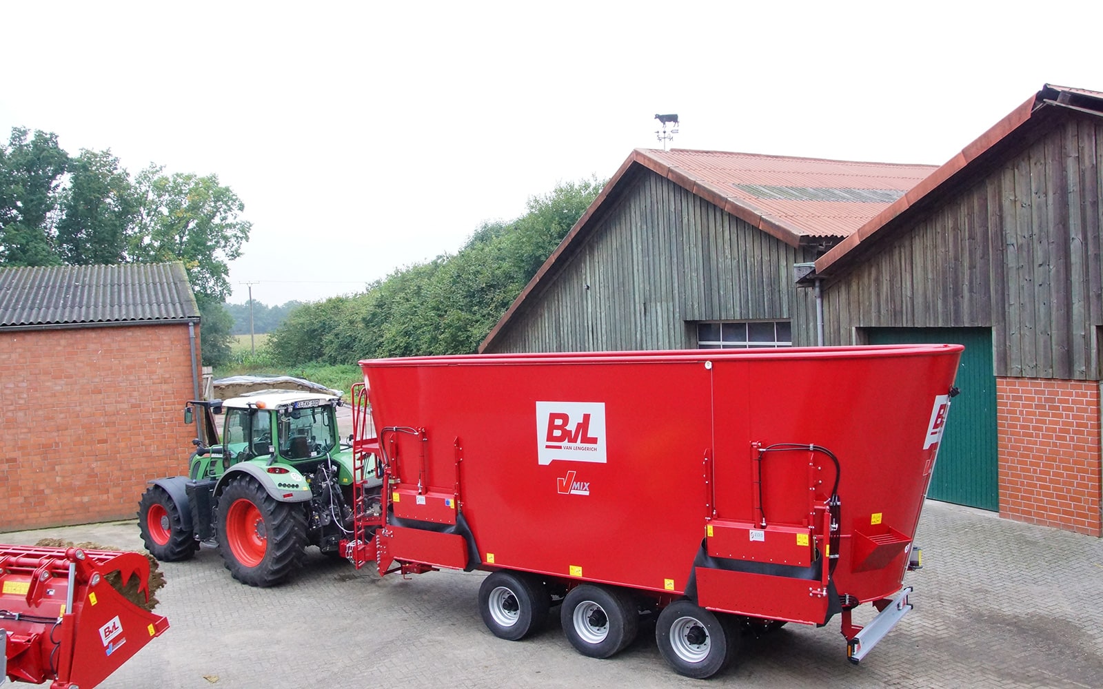 Futtermischwagen V-MIX Giant 40 und 46-3S