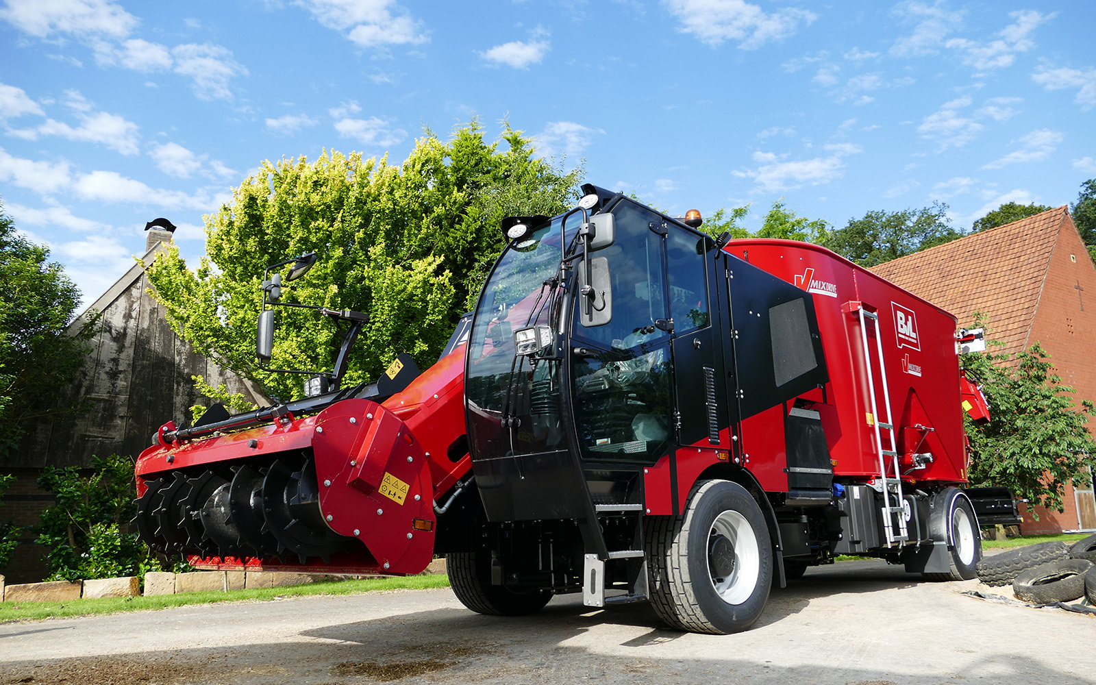 Mixer wagon V-MIX Drive Maximus Giant 2S