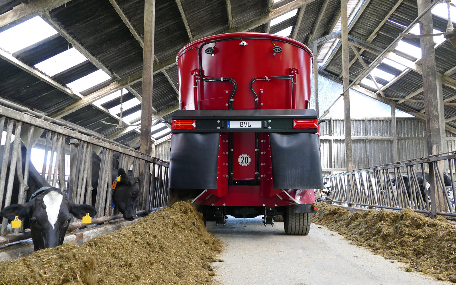 Mixer wagon V-MIX Drive Maximus Plus 1S