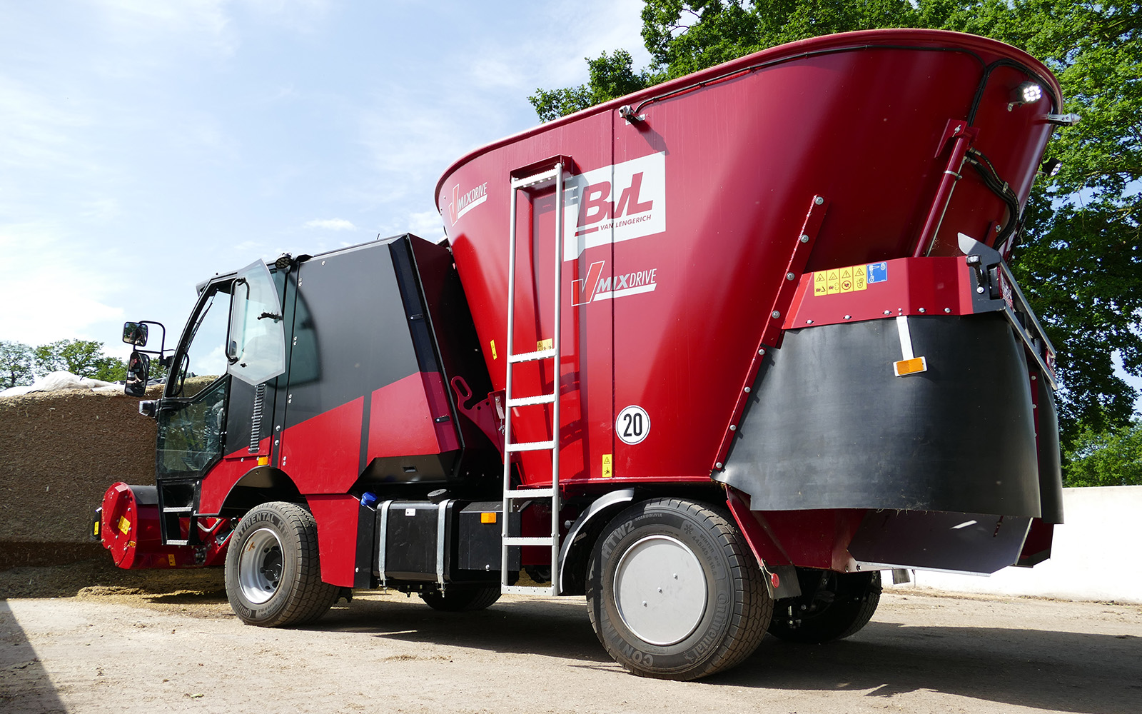Mixer wagon V-MIX Drive Maximus Plus 1S