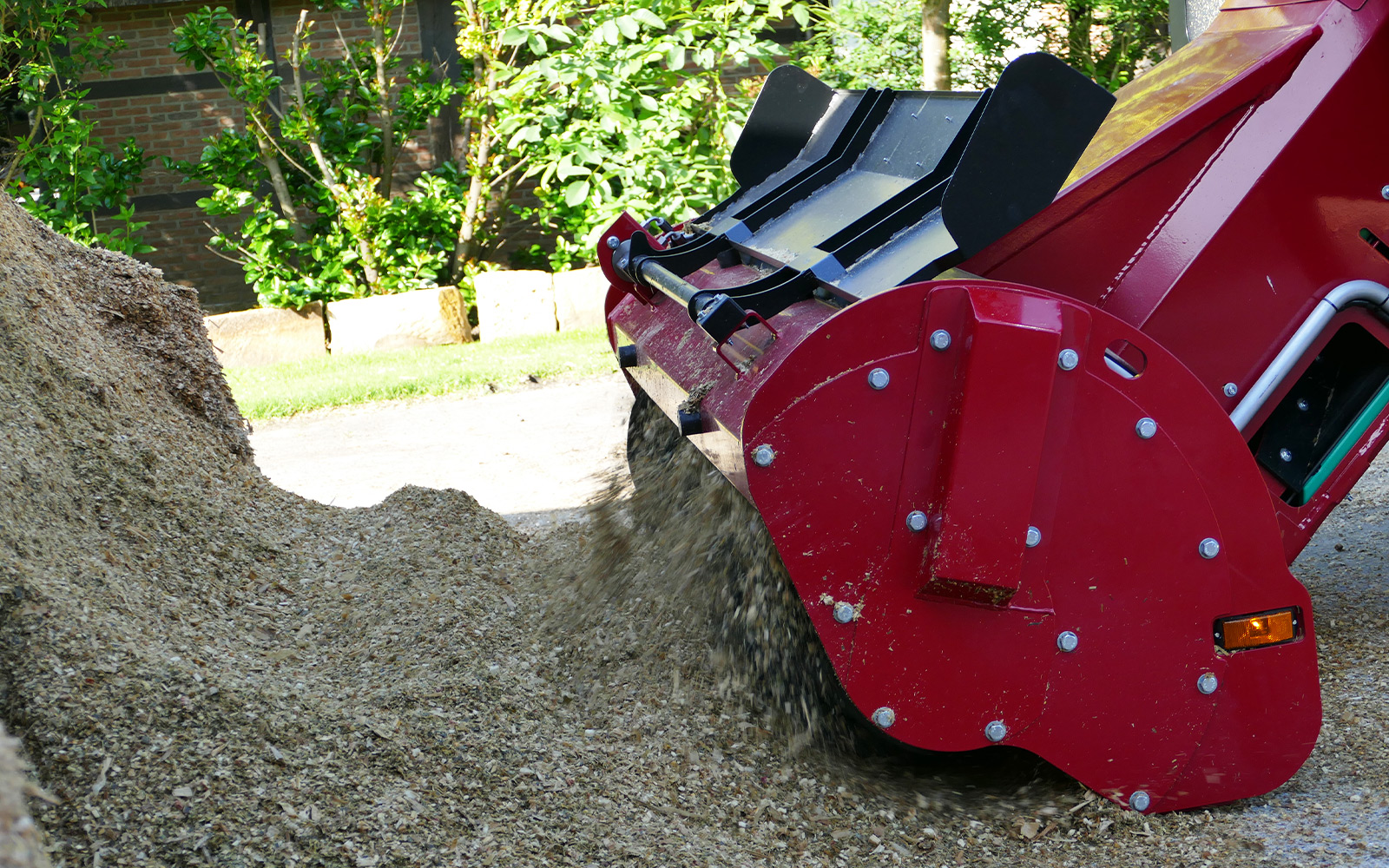 Futtermischwagen V-MIX Drive Maximus Plus 1S